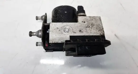 Mercedes-Benz A W168 ABS Pump A0044310912