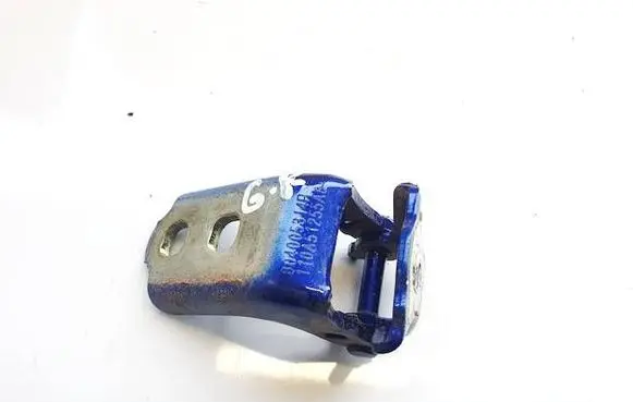 Renault Austral Rear door lower hinge 804005314R