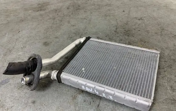 Toyota RAV 4 (XA30) Heater radiator pipe/hose H10804381