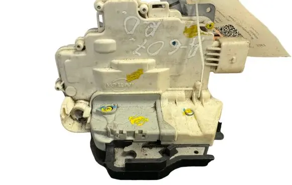 Audi A6 S6 C6 4F Front door lock 4F2837016
