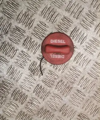 Mercedes-Benz CLA C117 X117 W117 Fuel tank filler cap a2224700105