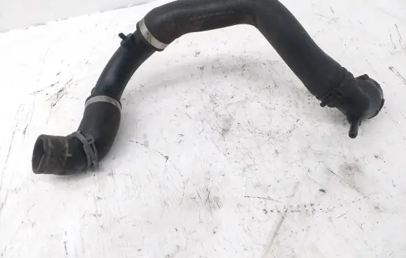 Skoda Yeti (5L) Engine coolant pipe/hose 3C0121087A