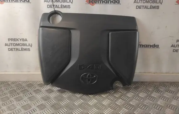 Toyota Avensis T270 Engine cover (trim) 126110X020 104482A0