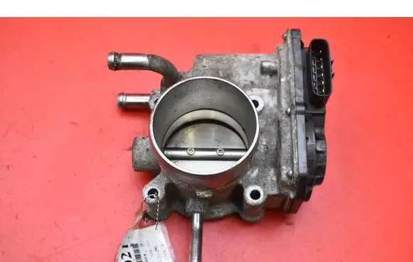 Hyundai ix35 Throttle body valve 35100-2B300