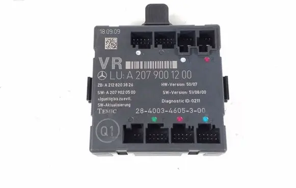 Mercedes-Benz E C207 W207 Door control unit/module A2079001200