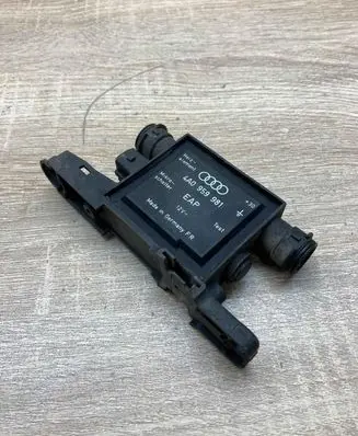 Audi 100 S4 C4 Door control unit/module 4A0959981