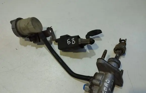 Honda Accord Clutch master cylinder 