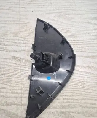 Dashboard side end trim
