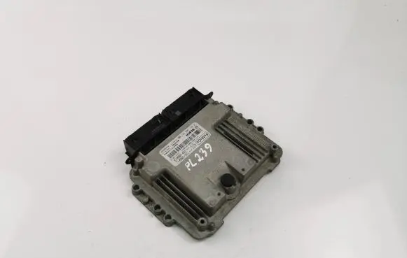 Ford Fiesta Engine control unit/module C1B112A650LC
