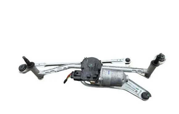 Front wiper linkage and motor
