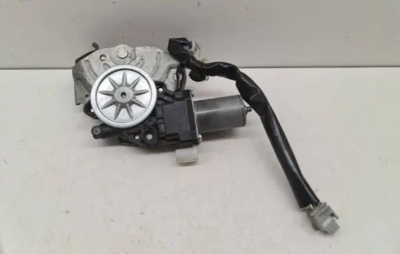 Toyota RAV 4 (XA50) Tailgate boot lock/latch motor 1638000790 T5161382A