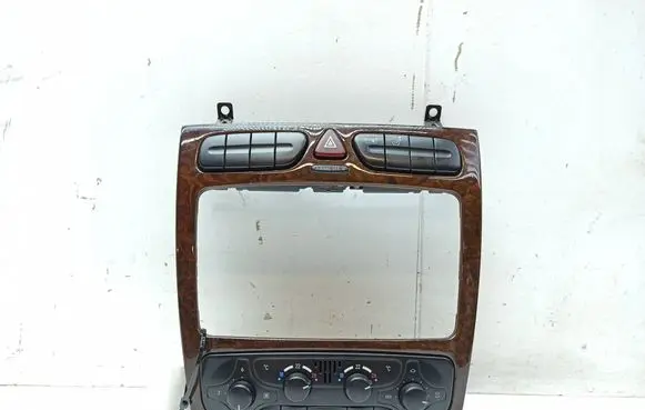 Mercedes-Benz C W203 Climate control unit A2038300285 9140010322 A2036804639