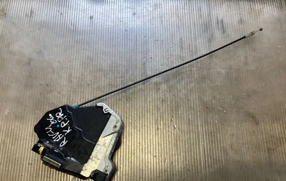 Front door lock