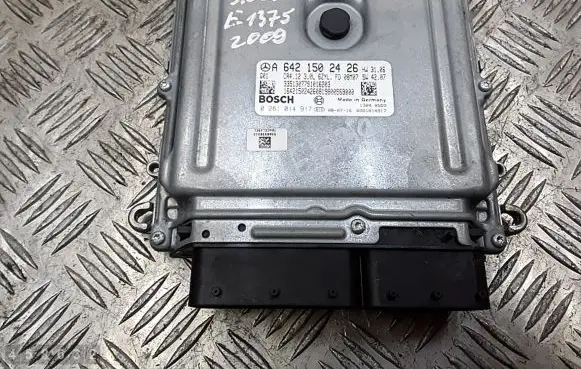 Mercedes-Benz E W211 Engine control unit/module