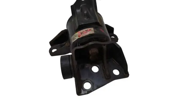 KIA Sportage Engine mount bracket 2S000