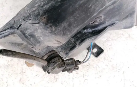 Mazda 6 Windscreen/windshield washer pump 8603102451 860310-2451