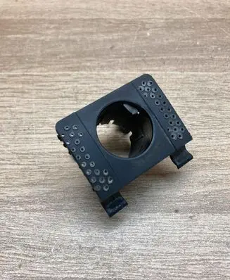 BMW 5 E60 E61 Front parking sensor holder (PDC) 7056871