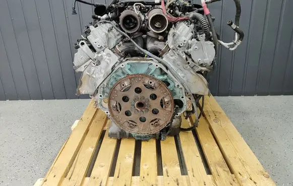 BMW 7 F01 F02 F03 F04 Engine N63T N63