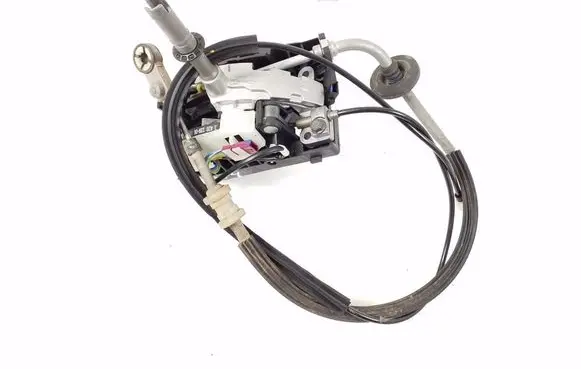 BMW X3 E83 Gear shifter/selector 3420339