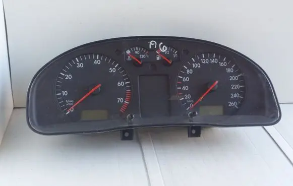 Audi A6 S6 C5 4B Speedometer (instrument cluster) 3B0919881F