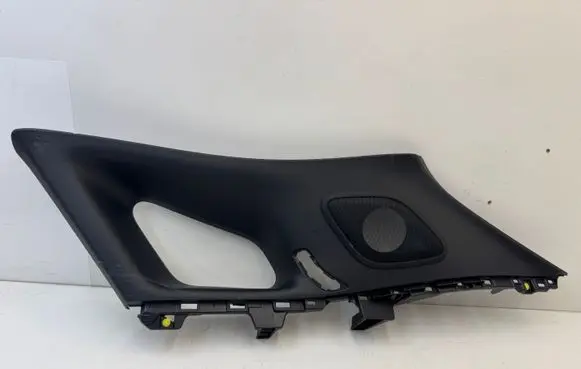 Lexus RX V (D)pillar trim (top) 6247048290