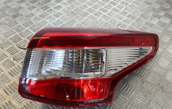 Nissan Qashqai Rear/tail lights 265504EA0A
