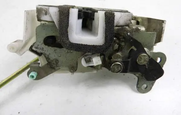 Opel Agila A Rear door lock 