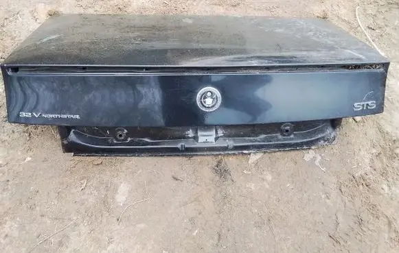 Cadillac STS Seville Tailgate/trunk/boot lid