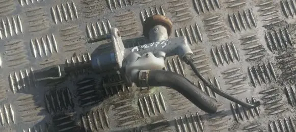 Nissan Almera N16 Clutch master cylinder