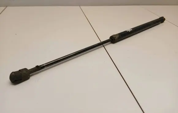 Mini One - Cooper R50 - 53 Tailgate/trunk strut/damper