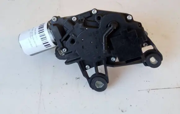 Volkswagen Polo IV 9N3 Rear window wiper motor 0390201596 6Q6955711C