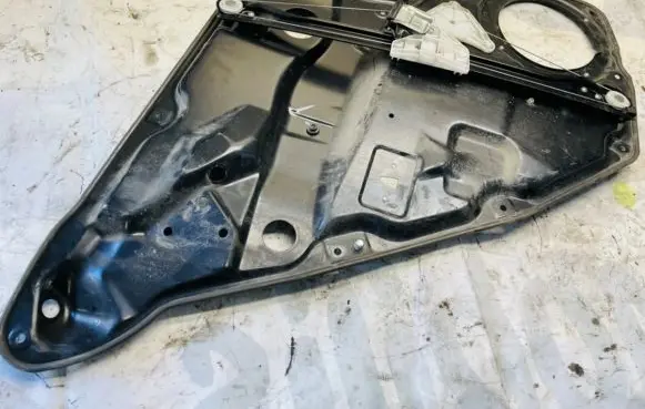 Mercedes-Benz ML W164 Sliding door window regulator with motor a1647600434 a1697302235