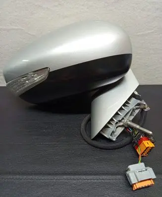 Peugeot 508 Front door electric wing mirror 
