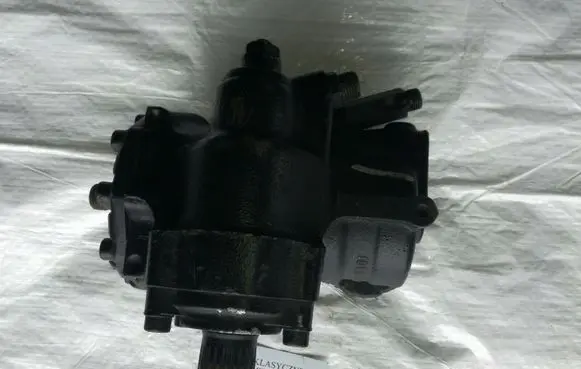 Mercedes-Benz E W124 Steering rack 1244610801