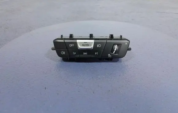 Alpine B3 B4 B5 B6 E90 E91 E92 E93 Light switch 5A16AB4
