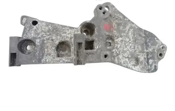 Renault Kadjar Generator/alternator bracket 8200669494