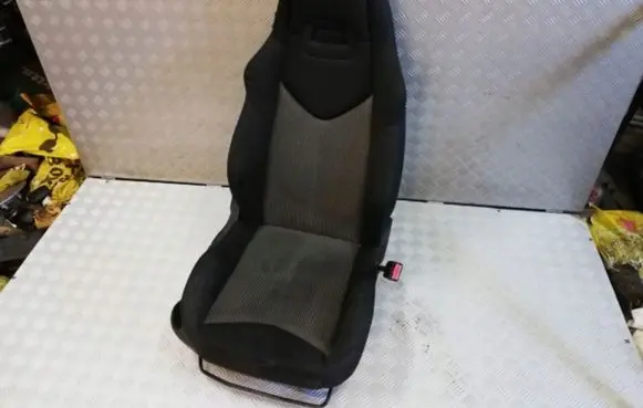Front passenger seat