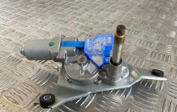 Honda FR-V Rear window wiper motor