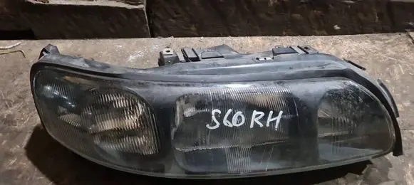 Volvo S60 Headlight/headlamp 