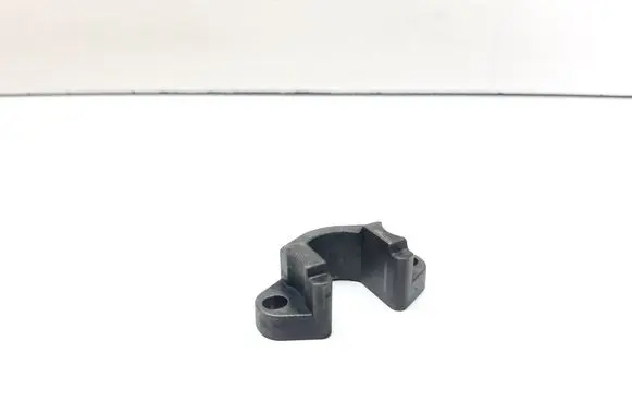 BMW X3 E83 Fuel Injector clamp holder 