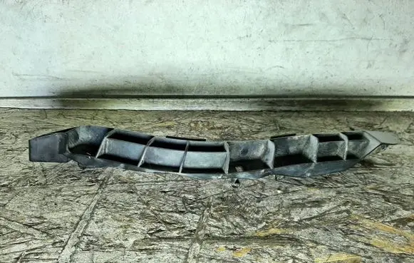 Subaru Forester SG Front bumper mounting bracket