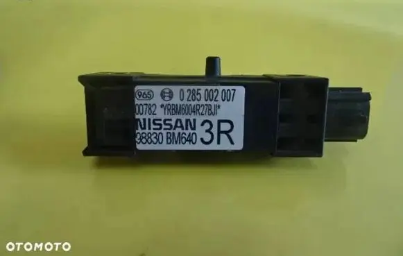 Nissan Almera N16 Airbag deployment crash/impact sensor 98839BM640