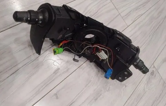 Renault Modus Headlight wiper switch 8200245449