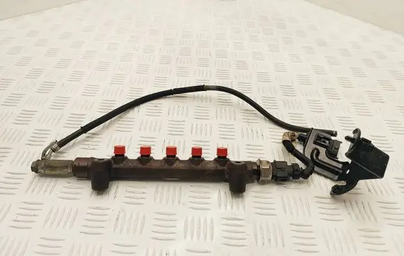 Opel Zafira C Fuel main line pipe 55490702 34740702 17087868841