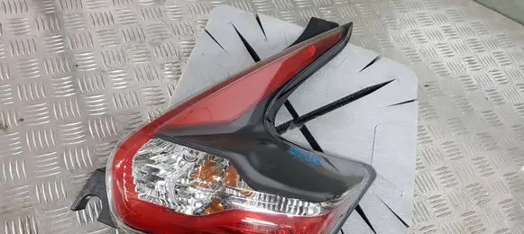 Nissan Juke I F15 Rear/tail lights 26550BV80B 09032017