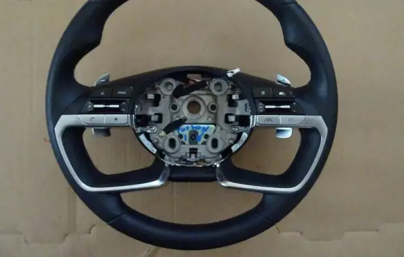 Hyundai Tucson IV NX4 Steering wheel
