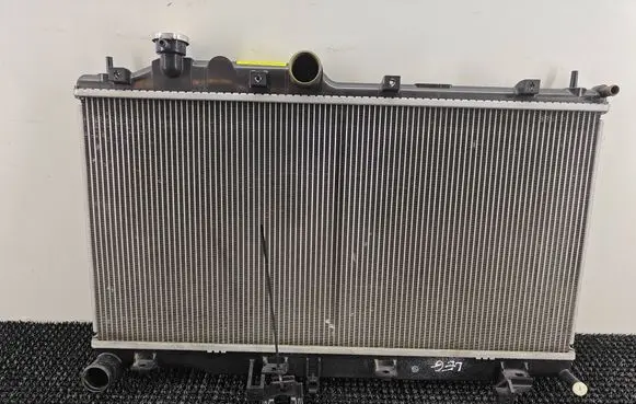 Subaru Legacy Coolant radiator 