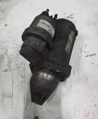 Opel Astra H Starter motor 55221292 TS18E33 035610