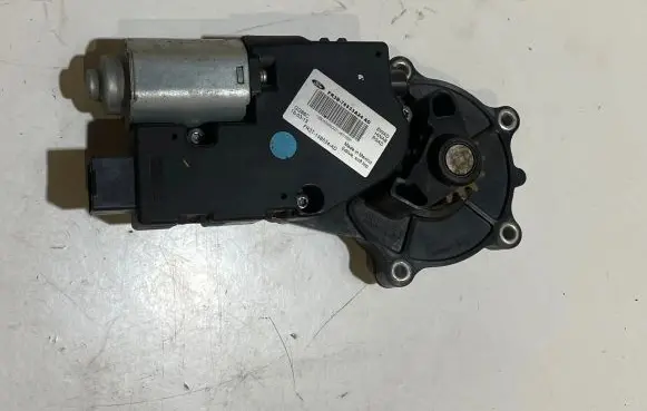 Ford Mustang VI Folding roof motor FR3B76533A24AD FR3T13B524AD
