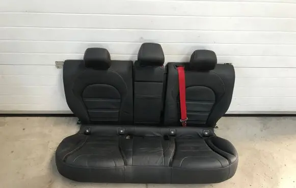 Mercedes-Benz GLC AMG Second row seats 
